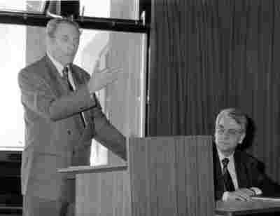 Holocaustgedenken - Isaak Wasserstein und Dr. Peter Wabra - 1995